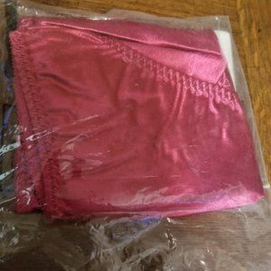 Tailored Satin Cranberry V-kini Avon L